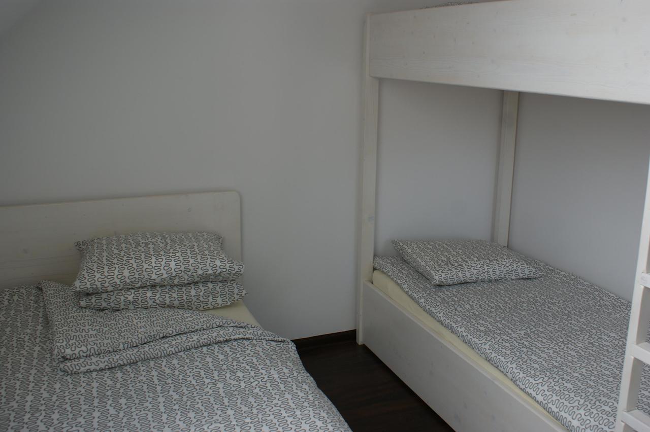 Domki I Apartamenty Caloroczne Koliber Władysławowo Exterior foto